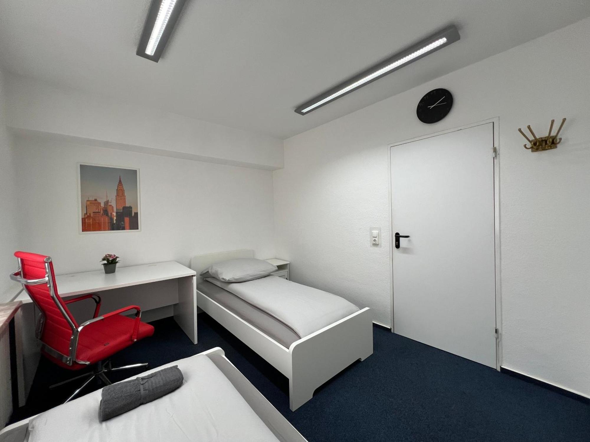 Hotel Mieterlux Frankfurt Heusenstamm 46 Exterior foto